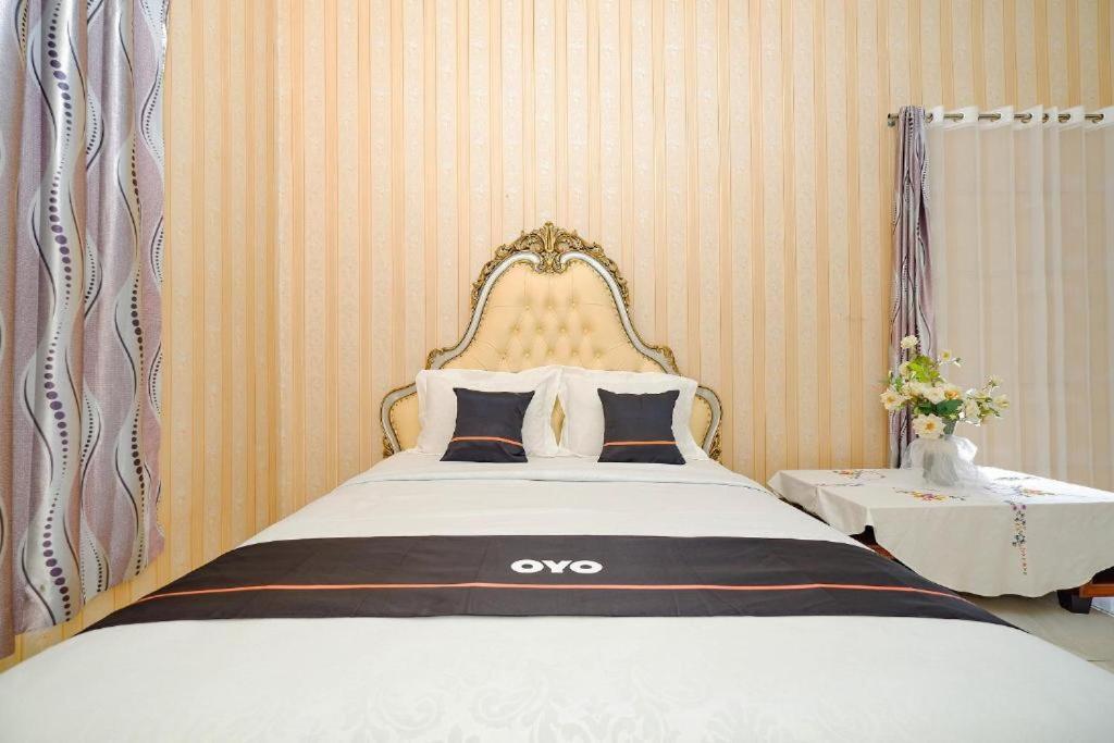 Guest House Gethsemane Salatiga Exterior photo