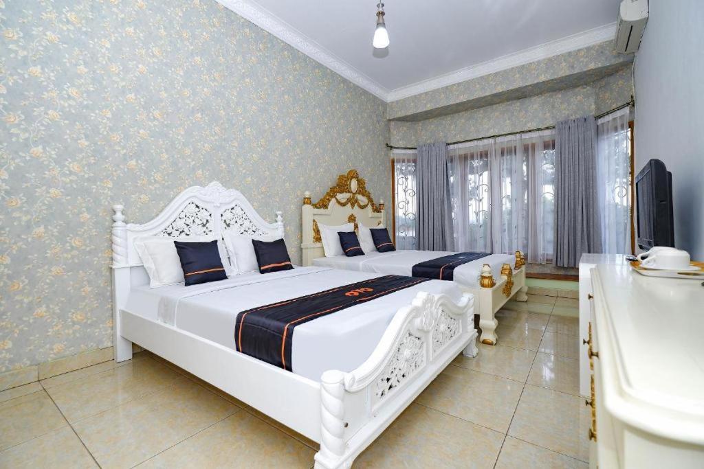 Guest House Gethsemane Salatiga Exterior photo